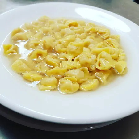 מלון Ristorante Poli 2*